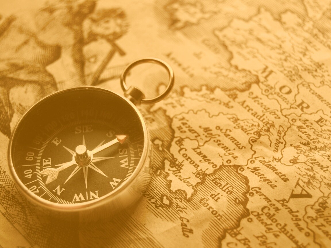 Компас и карта обои