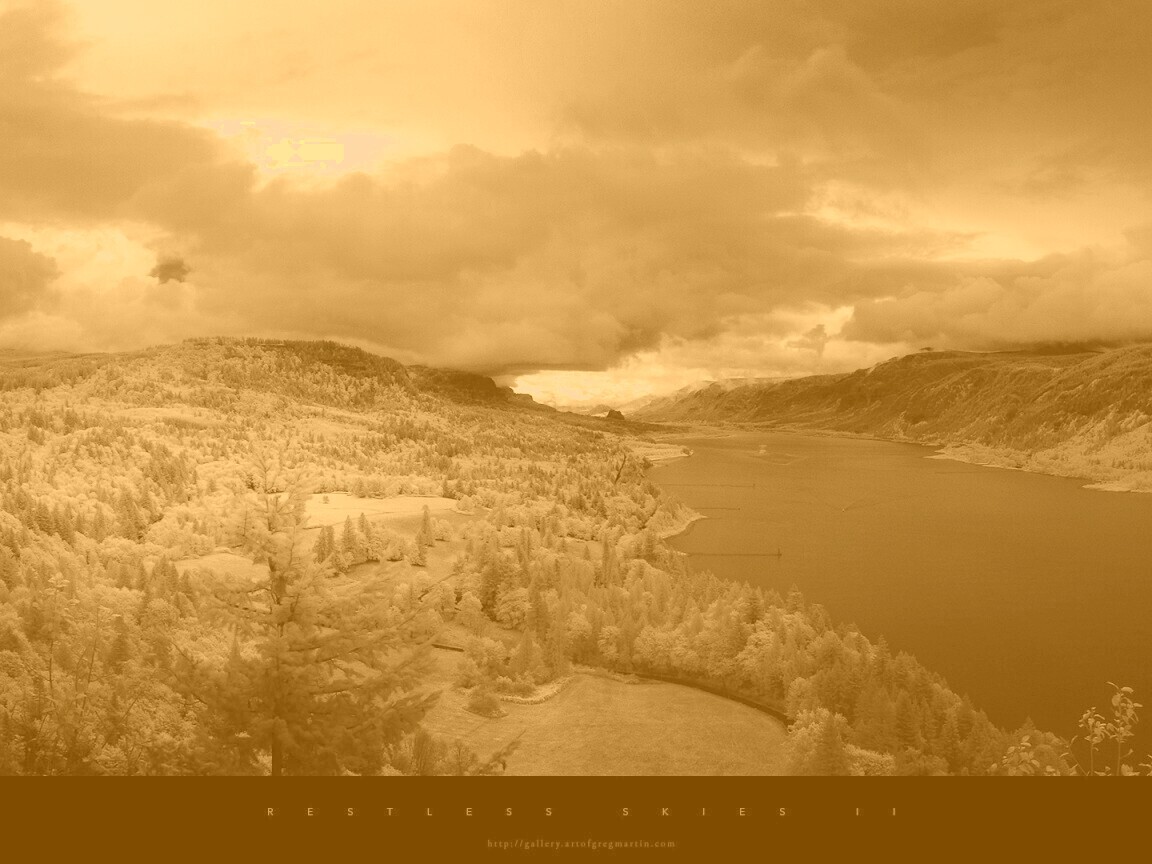 Беспокойное небо обои