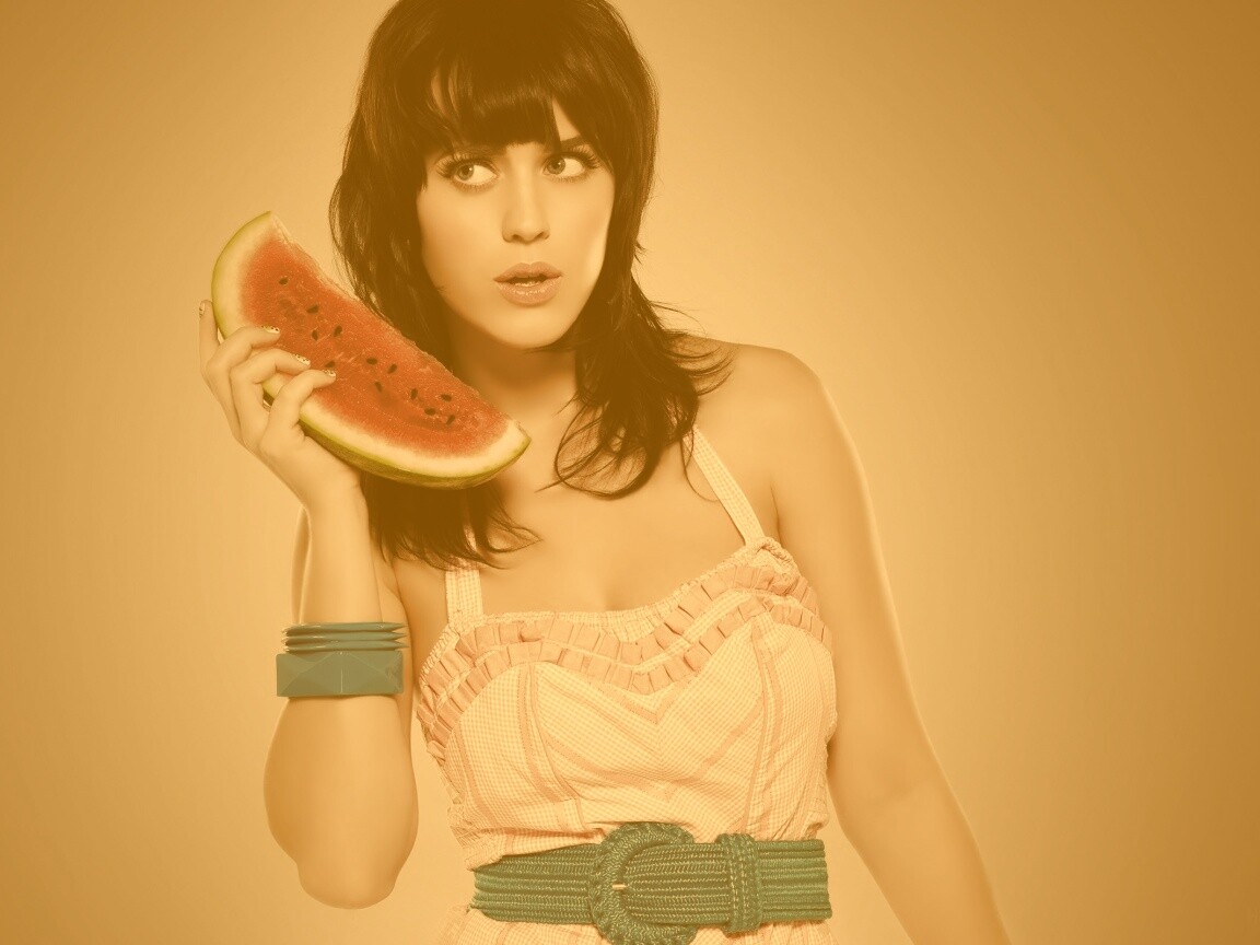 Кэти Пэри и арбуз обои
