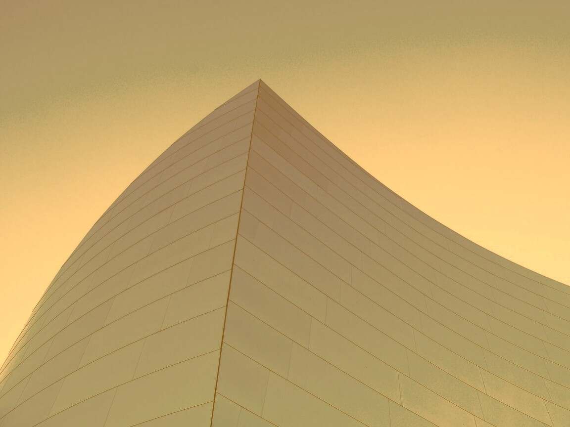 Угол небоскреба обои