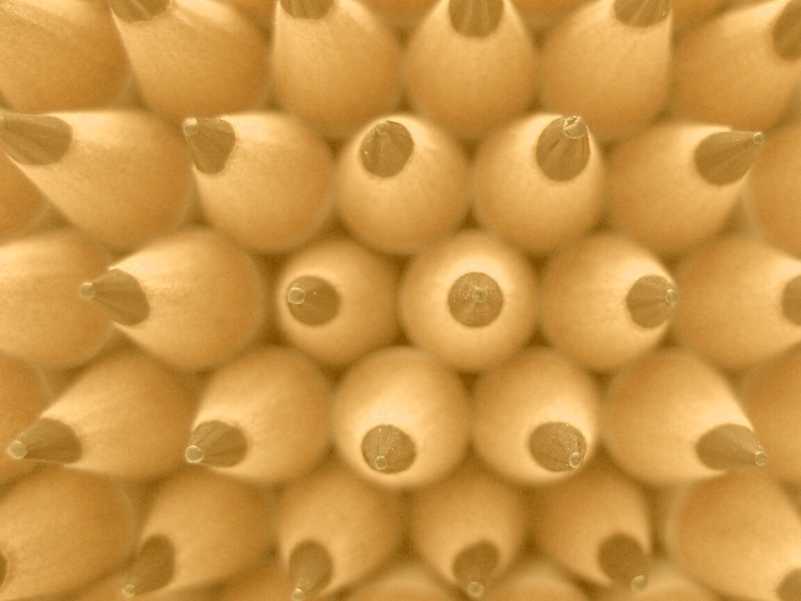 Чёрные карандаши обои