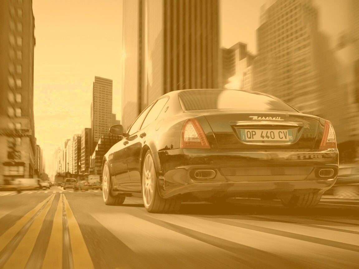Maserati Quattroporte в городе обои