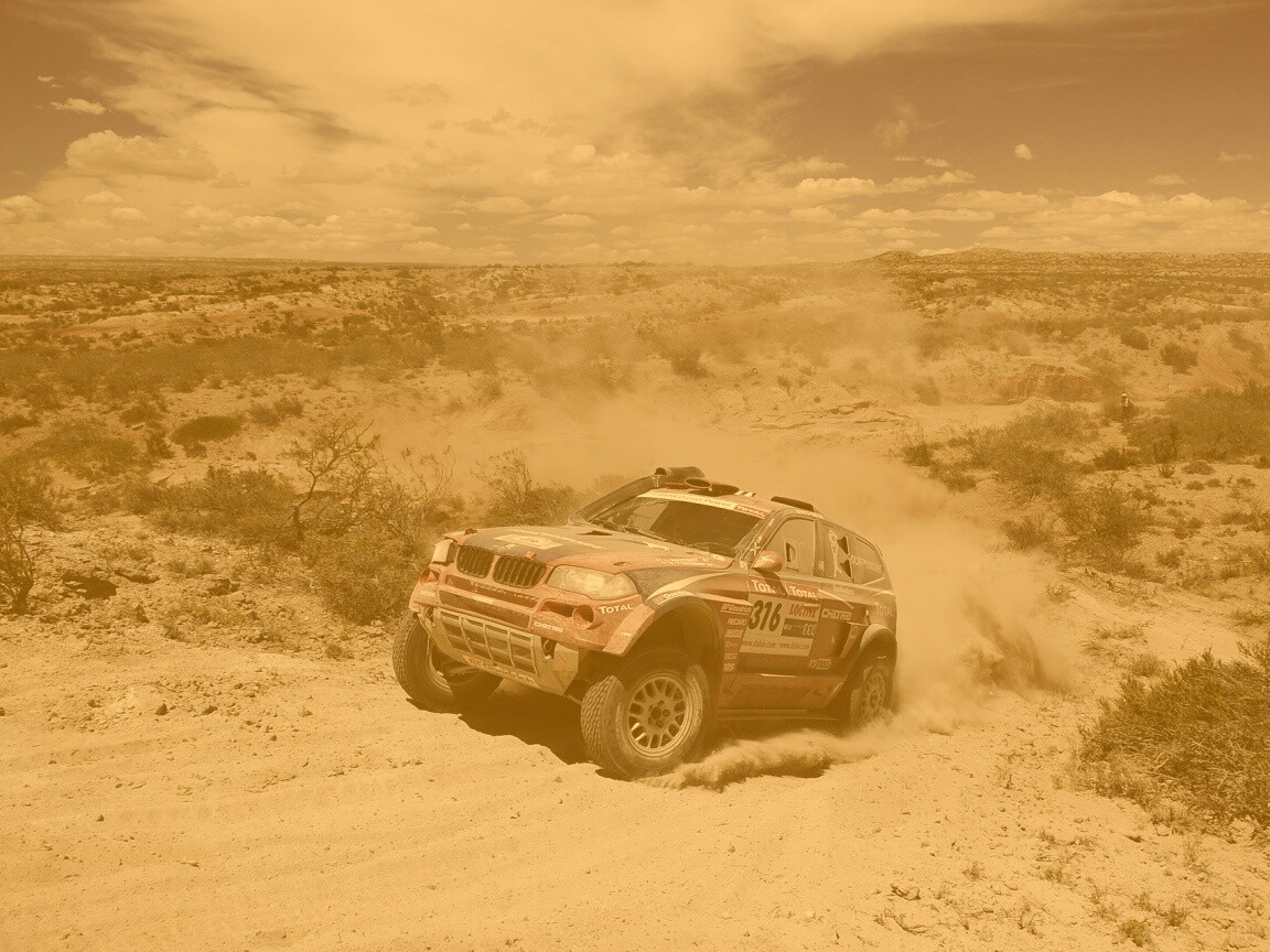 Раллийный BMW X3 обои