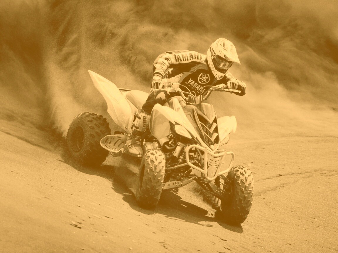 Спортсмен на квадроцикле обои