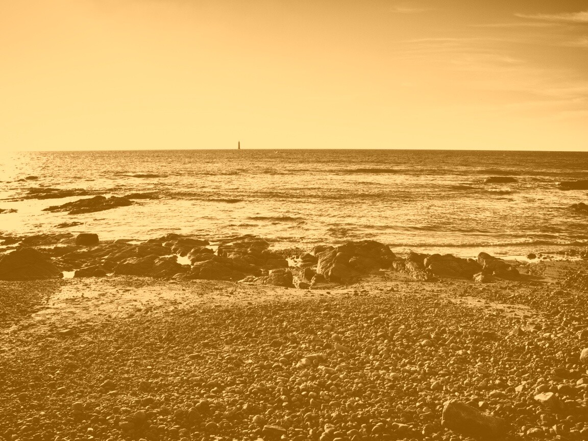 Чёрно-белое фото побережья обои