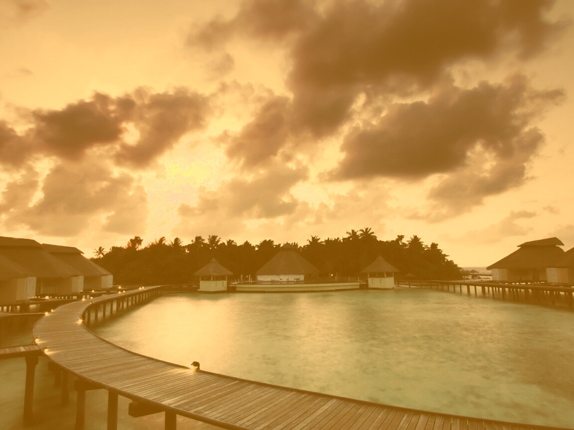 Бунгало на воде обои