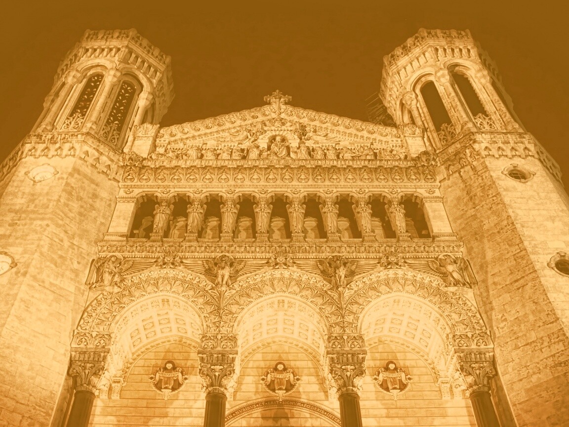 Базилика Нотр-Дам-де-Фурвьер обои