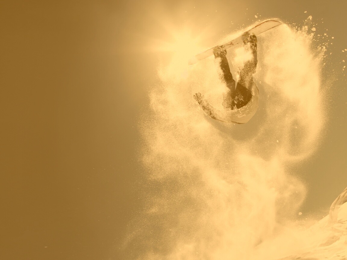 Прыжок на сноуборде обои