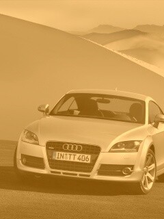 Audi TT на фоне снега обои