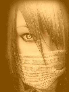 Девушка с закрытым ртом обои