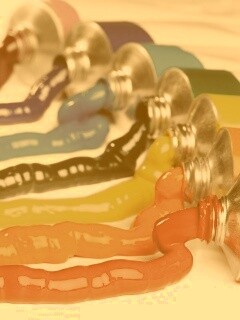 Тюбики с краской обои