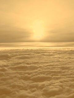 Над облаками обои