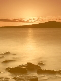 Восход над озером обои