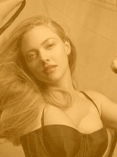 Аманда Сейфрид обои