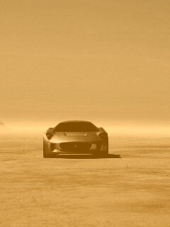 Ягуар подкрадывается обои