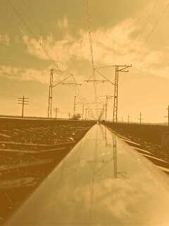 Фото вдоль железной дороги обои