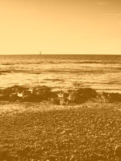 Чёрно-белое фото побережья обои