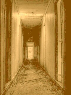 Страшный коридор обои