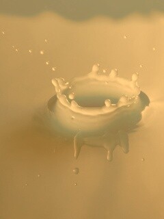 Синий всплеск воды обои