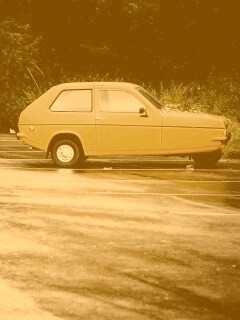 Трёхколёсный ретро автомобиль обои