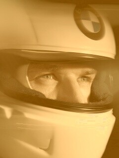 Гонщик BMW обои