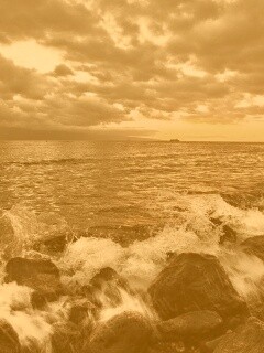 Неспокойно синее море.. обои