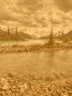 Горная река обои