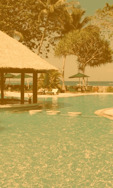 Бассейн отеля обои