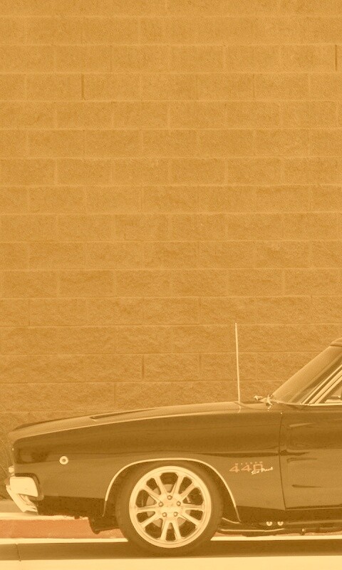 Черный Додж у стены обои