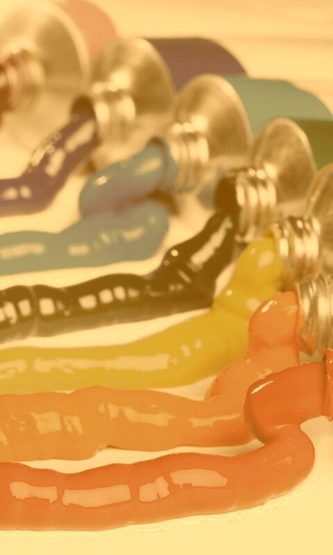 Тюбики с краской обои