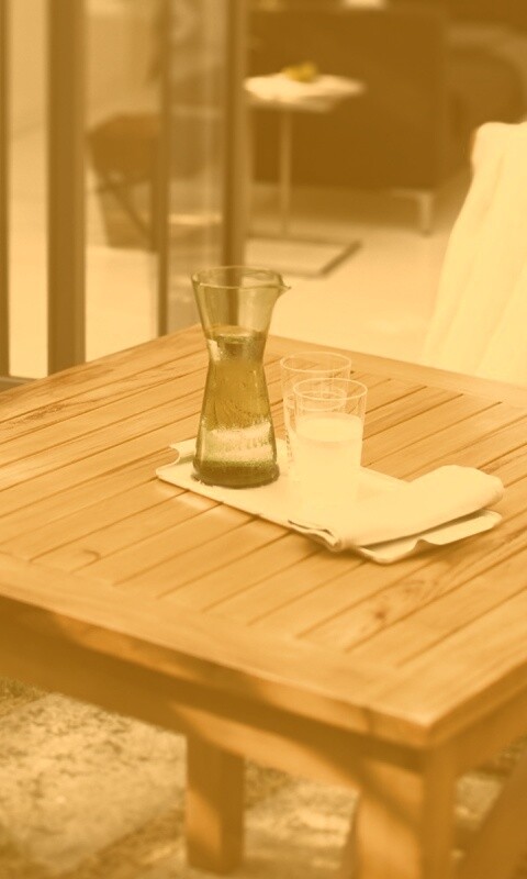 Фужер с водой обои