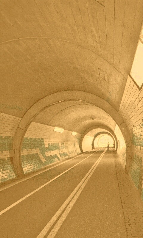 Пешеходный тоннель обои