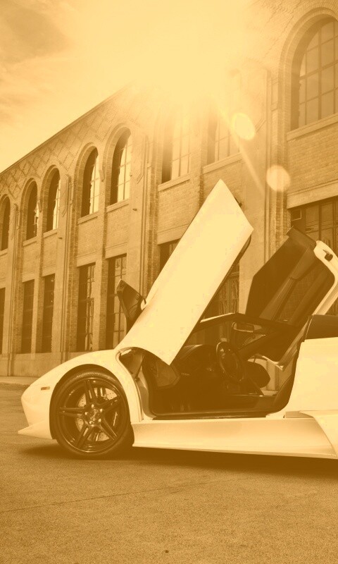 Белая Ламборгини Мурсьелаго обои