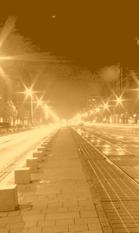 Мгновение на улице ночного города обои