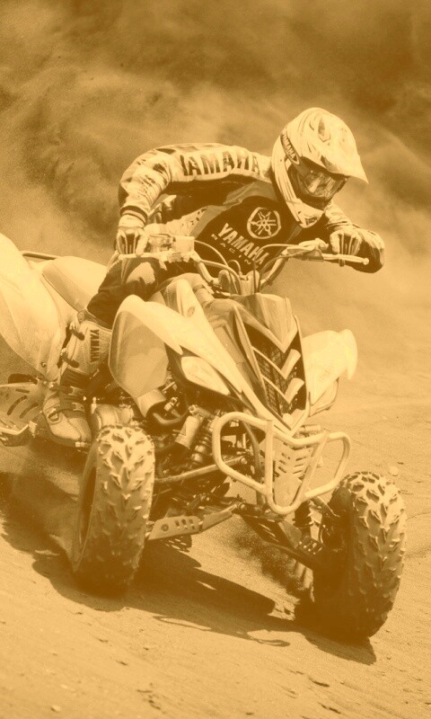 Спортсмен на квадроцикле обои