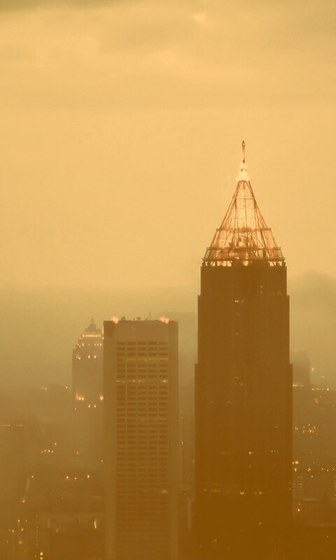 Небоскребы в тумане обои