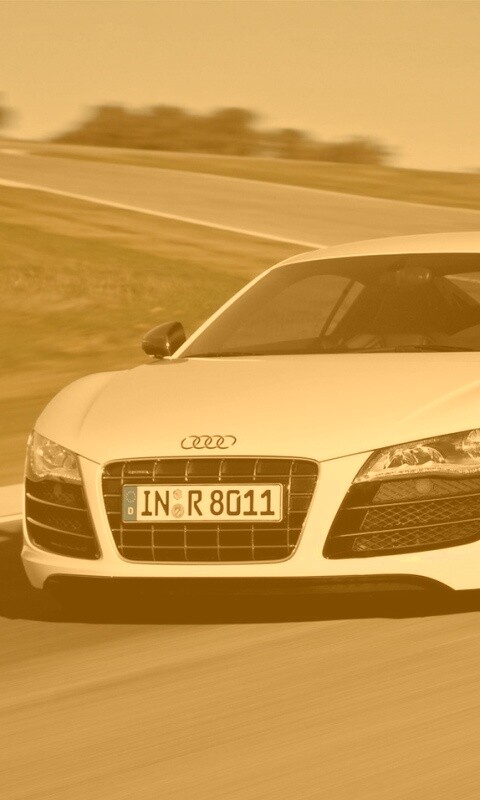 Белый Audi на повороте обои