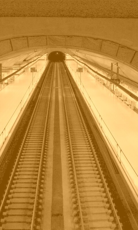 Станция метро обои