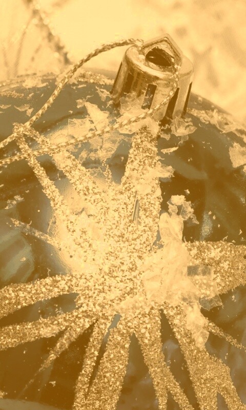 Синий елочный шар обои