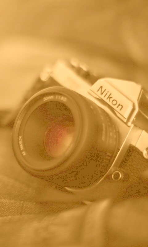 Плёночный фотоаппарат Nikon обои