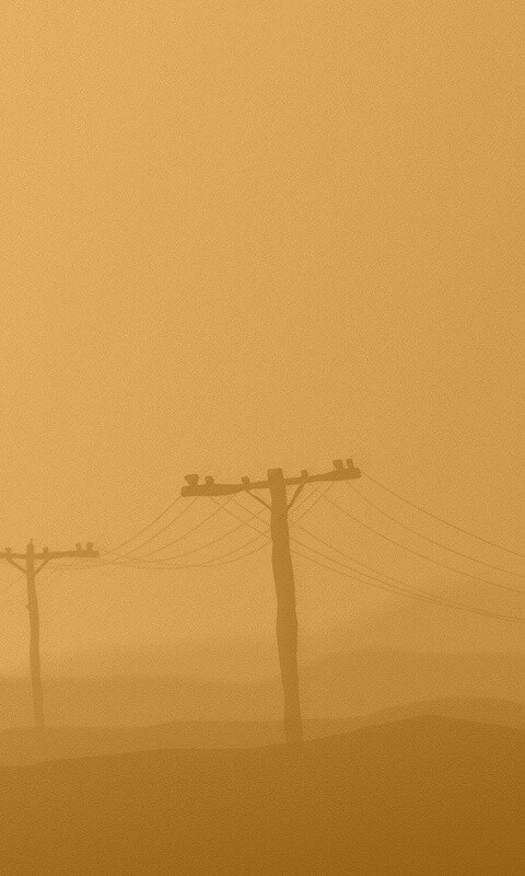 Столбы в тумане обои