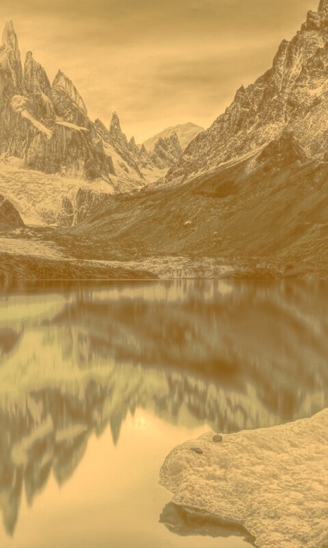 Горное озеро обои