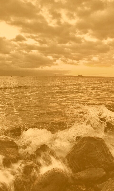 Неспокойно синее море.. обои