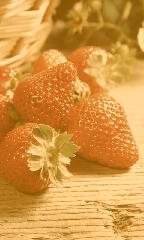 Клубничка обои