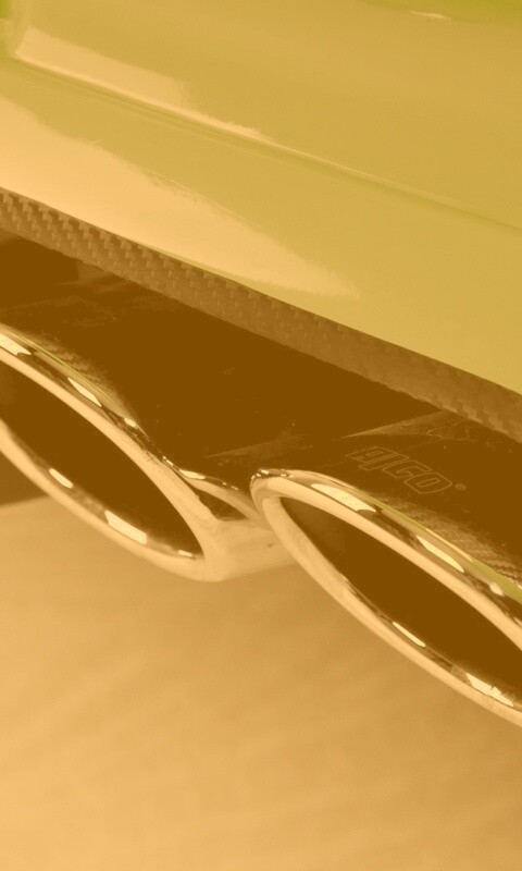 Выхлопная труда обои