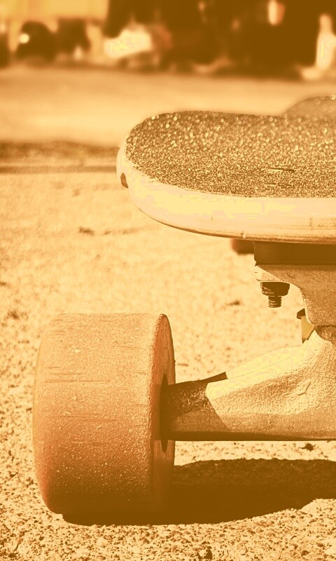 Скейтборд на солнце обои