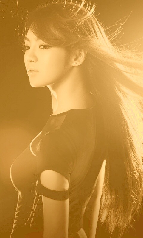 Стройная азиатка обои