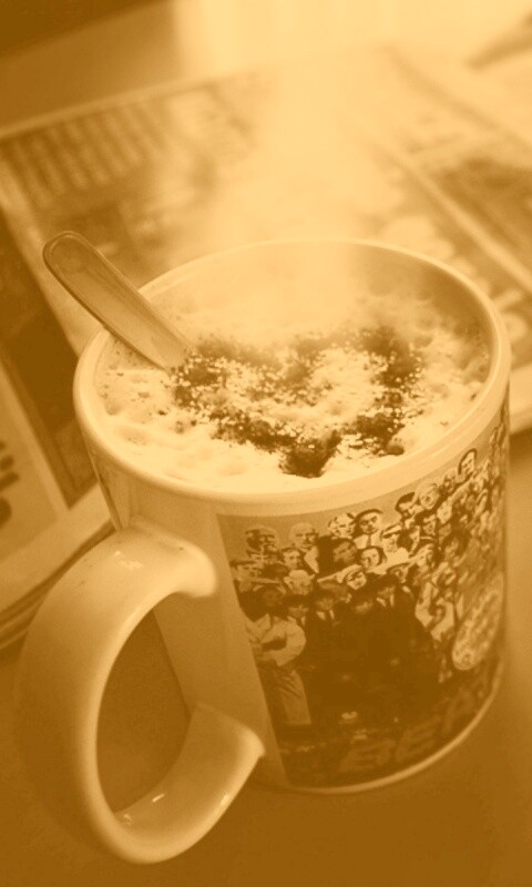 Капучино и свежая пресса обои