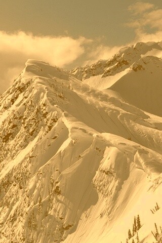 Горная гряда обои