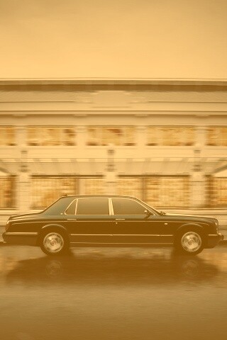 Бентли в городе обои